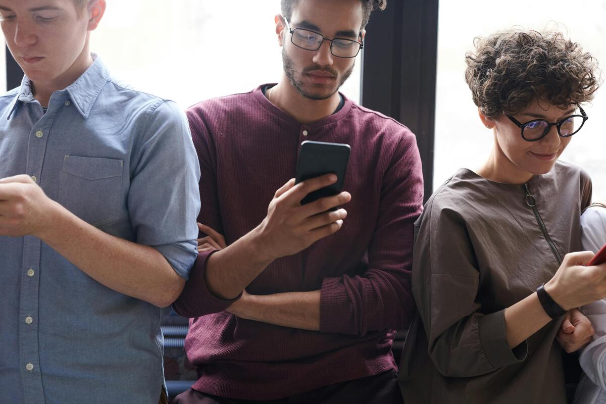 Best Free Big Screen Phone Collection Through Government Program