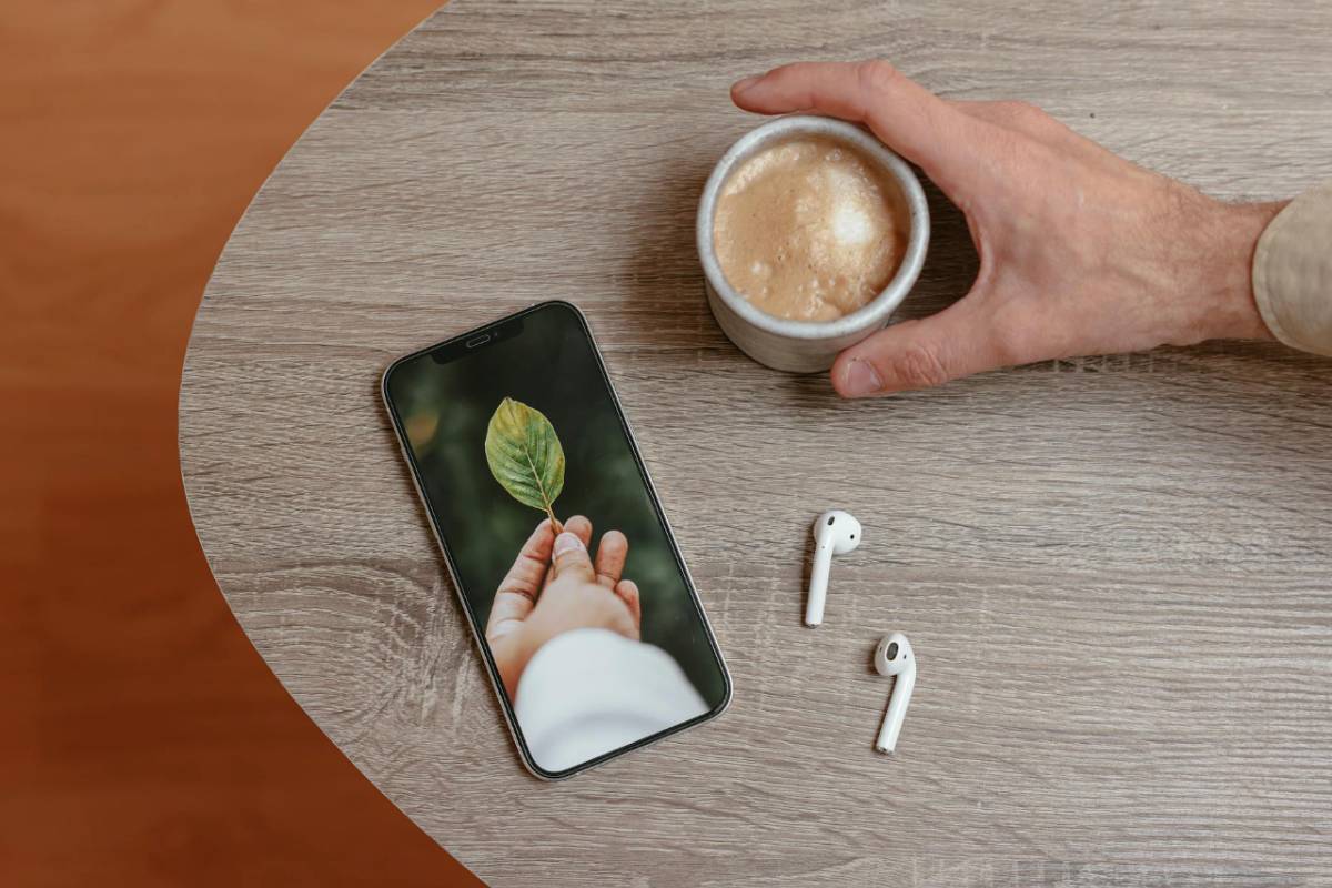 eSIM for Locked iPhone: What Works and What Doesn’t (2026)