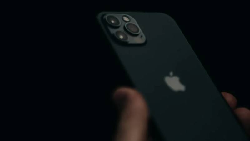 does-iphone-16-have-sim-card