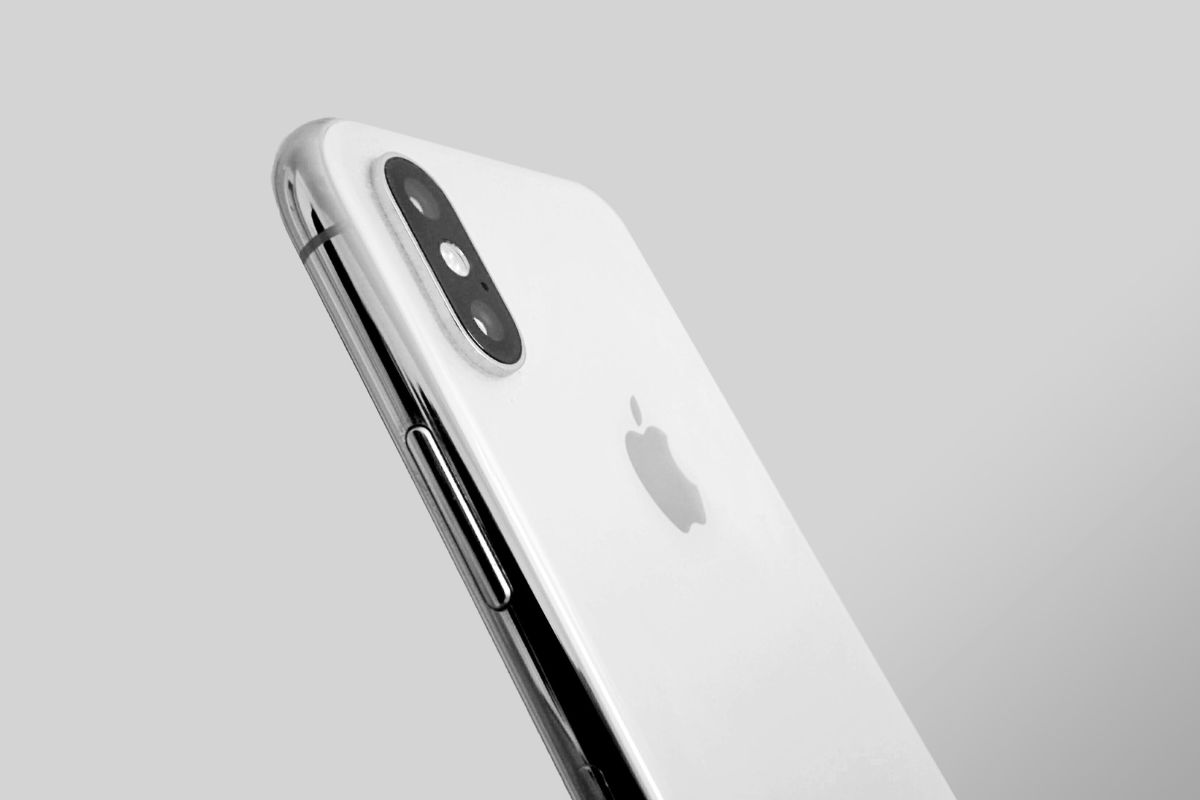 Free iPhone XS – How To Score One Without Extra Cost