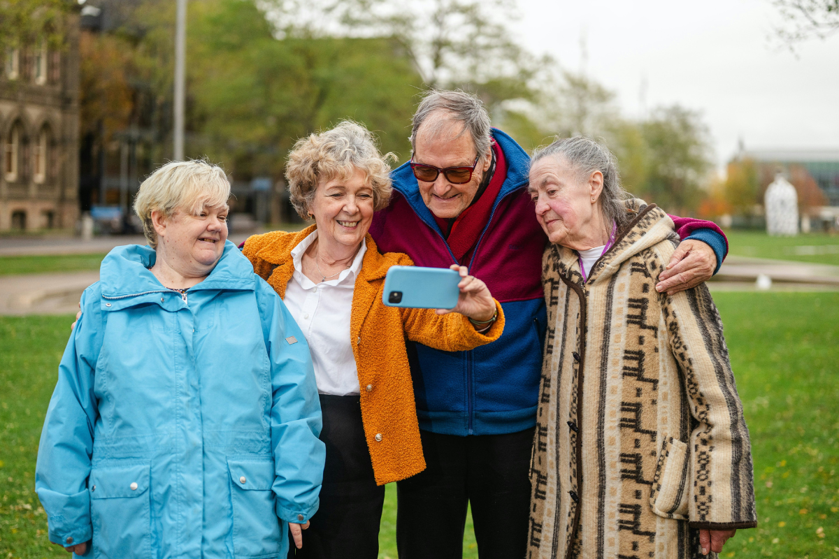 Free Government Phone Application: Detailed Guide for Low-Income Americans