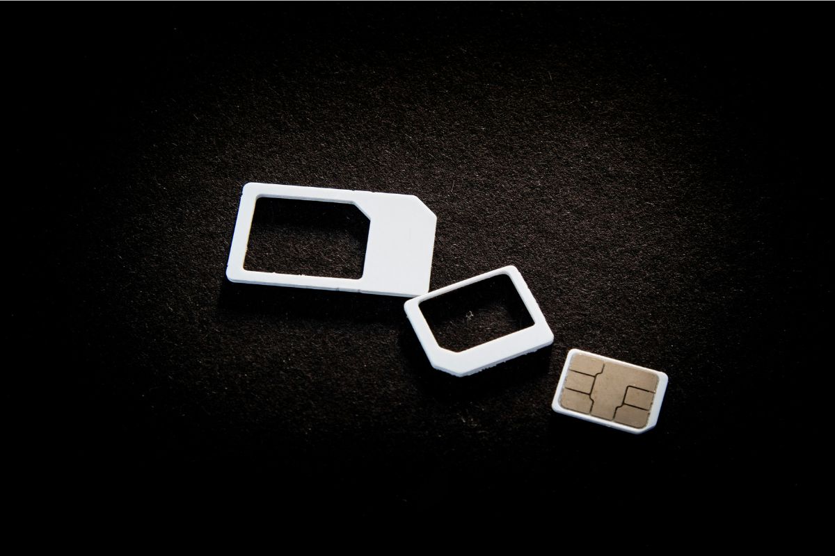 Simplifying How to Switch SIM Cards in Just 3 Easy Steps