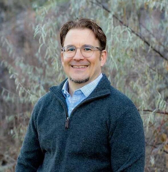 Clint Hostetler portrait